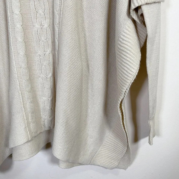 RD STYLE PONCHO OVERSIZED SWEATER IN CREAM COLOR - Picture 6 of 15